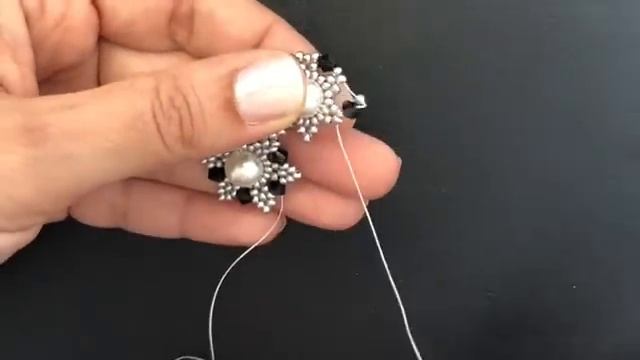 Колье и ожерелья