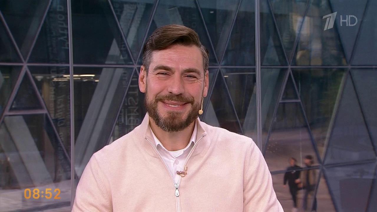 Дюжев рассказал, как проходили пробы на роль Распутина для фильма "Романовы: преданность и предат...