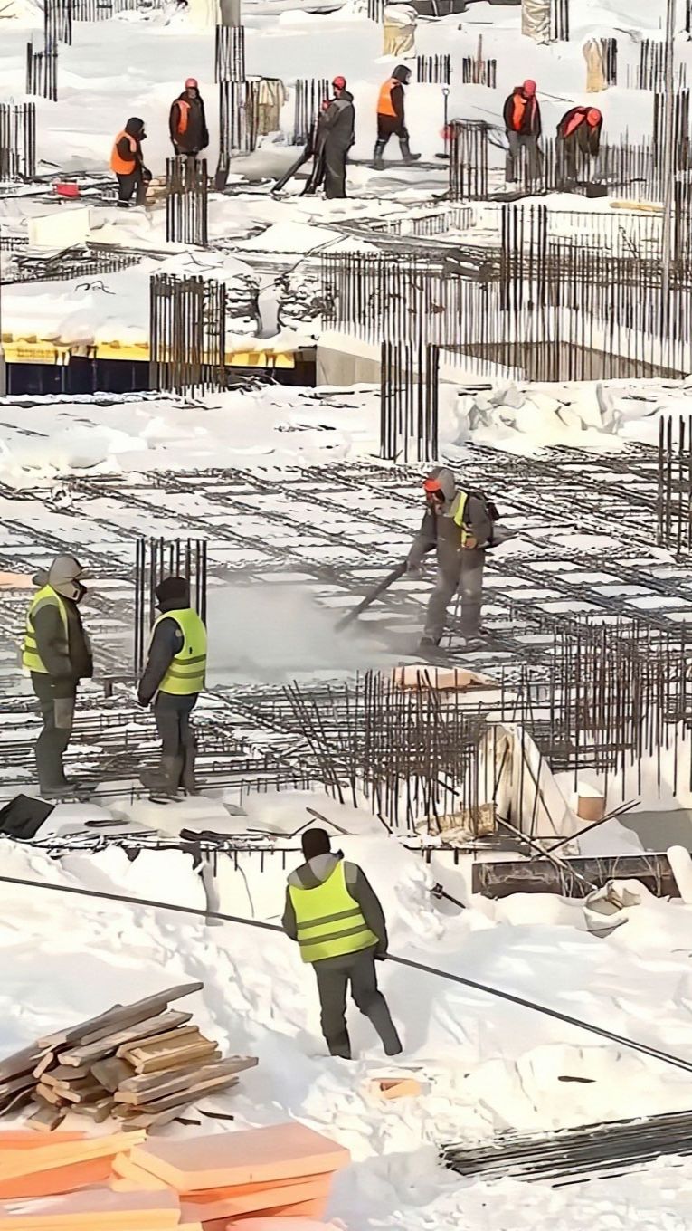 🤔 От чего зависит глубина свай под домом на Крайнем Севере