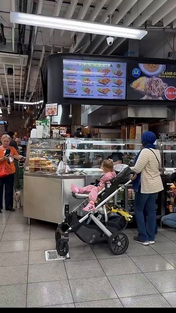 Как узбеки открыли супермаркет в самом сердце Нью-Йорка#узбекирулят#uzbeki#америка 👤 #ЕЛЕНА_ЗУЕВА