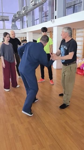 Защита от ножа