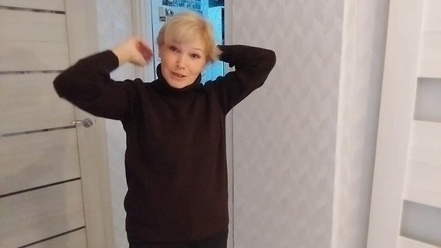 Купила наряд. Думаю и так хорошо.