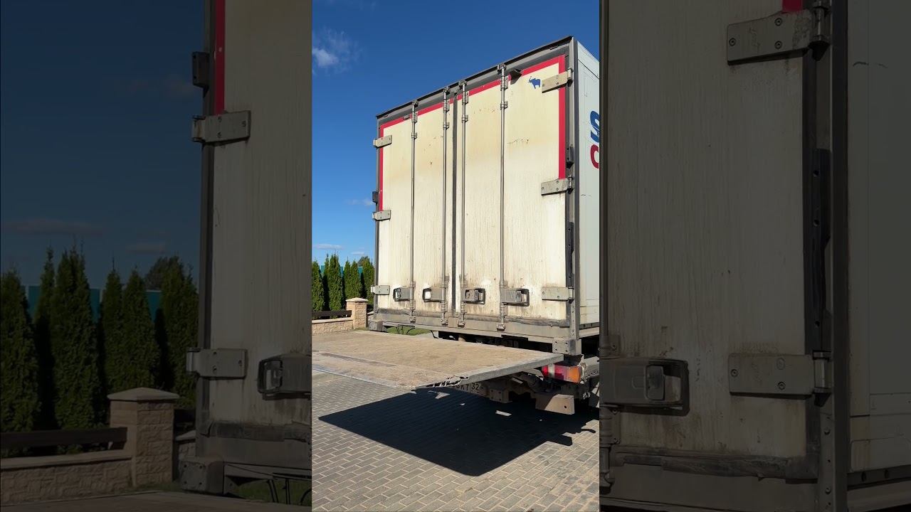 Что же к нам приехало?