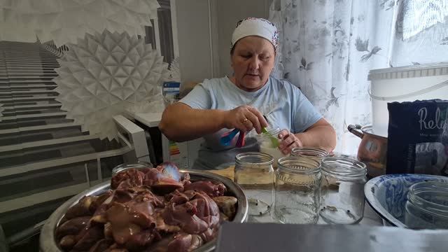 делаю куриные желудки/ отвечаю на вопросы