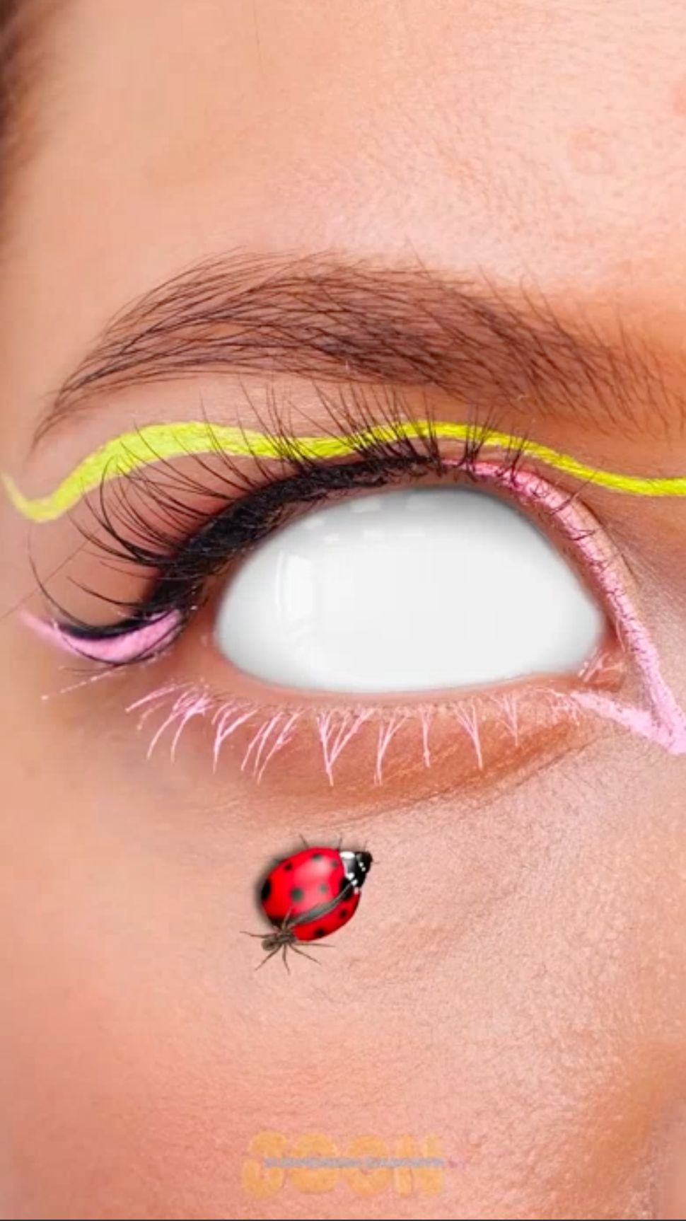 Что с моим глазом?! 😱 Это магия или что-то странное?! 👁️✨