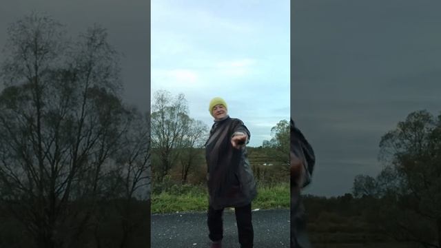 Всем хорошего настроения 😀