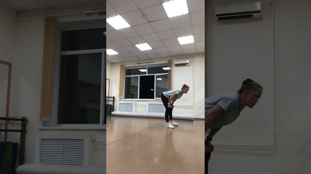 Тренировка с гантелями