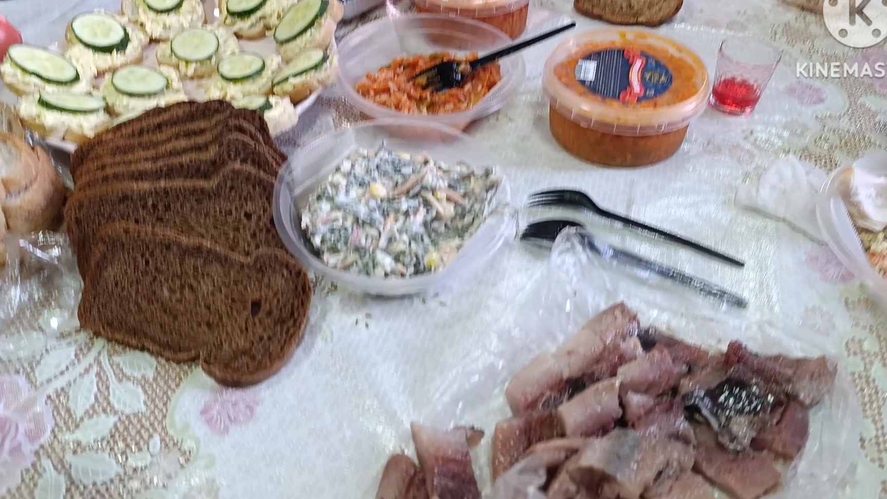 Есть ПОВОД!☝️ , НАГРАДУ получила! Ну и ПОСИДЕЛИ вкусно!