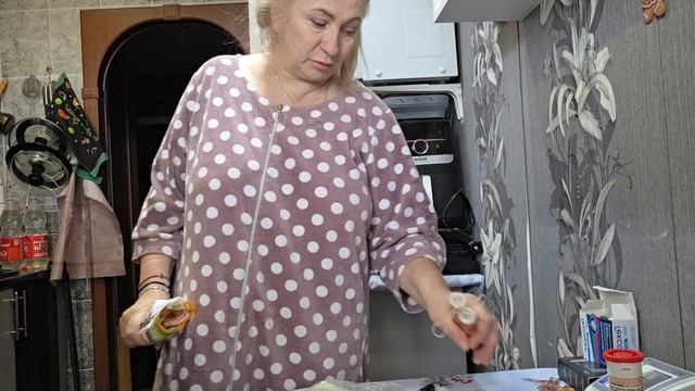 БЫВАЕТ И ТАКОЕ! ТЕПЕРЬ У МЕНЯ МАСОК ДЛЯ ЛИЦА НА ПЯТЬ ЛЕТ В ПЕРЕД