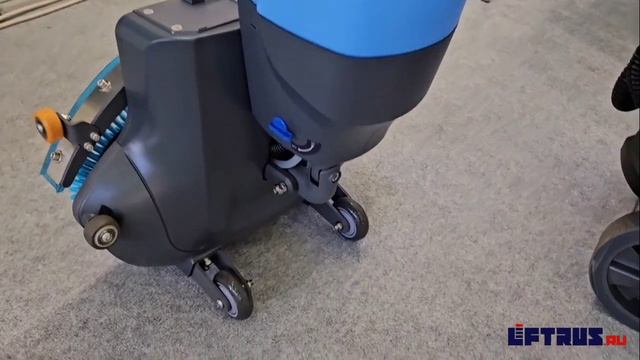 Поломоечная машина  OXLIFT C7 аккумуляторного типа