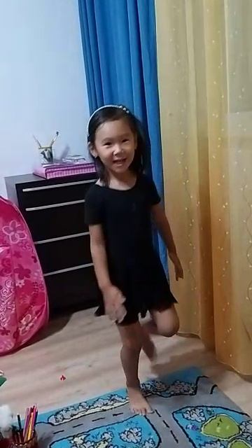 Внуки мои