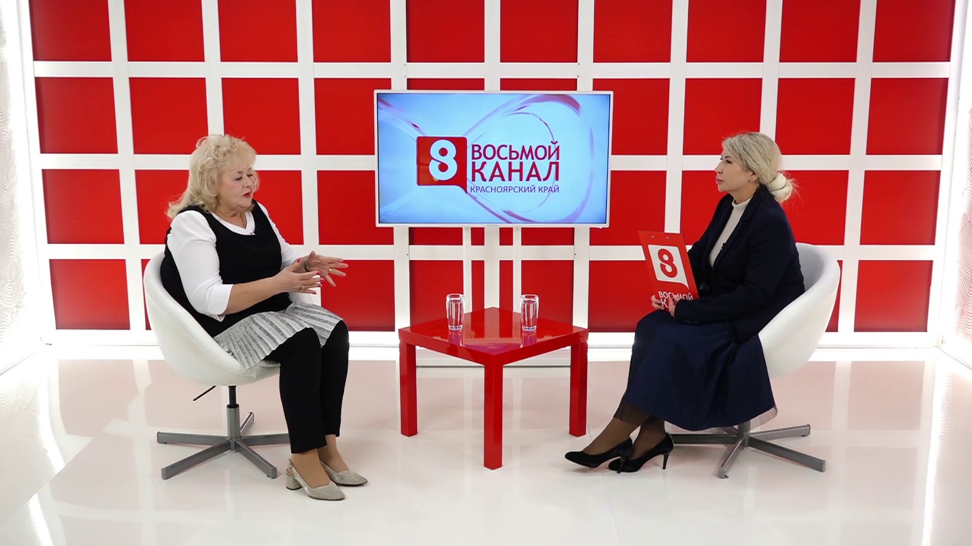 Интервью на 8 канале. Галина Орлова, Татьяна Романовская.