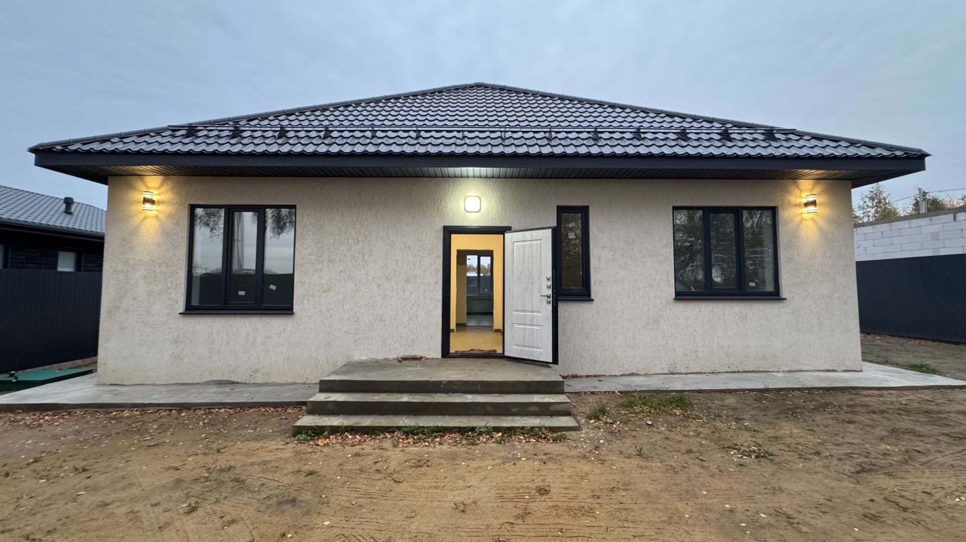 ДОМ 120 М² . ИЖС. ГАЗ . С РЕМОНТОМ , СЕМЕЙНАЯ ИПОТЕКА • 2 КМ ОТ ДМИТРОВА