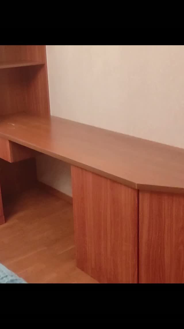 Рабочий стол во всю стену