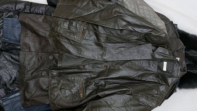 Изделия из натуральной кожи  секонд оптом 1 пак