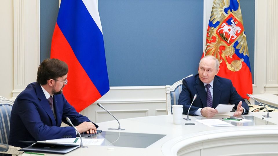 Президент Путин на форуме "Деловой России"