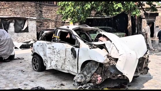 Пакистанский ремонт Toyota Axio после страшного ДТП. Такое не должно попадать на дороги