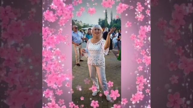 С днём рождения🎂🎉 Ирина..... 19.10. от Екатерины Наумовой.