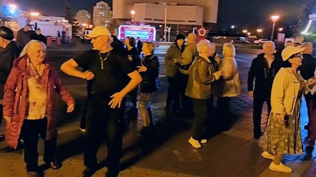 Ты моей любви забытой, тайна... 18.10.26...
