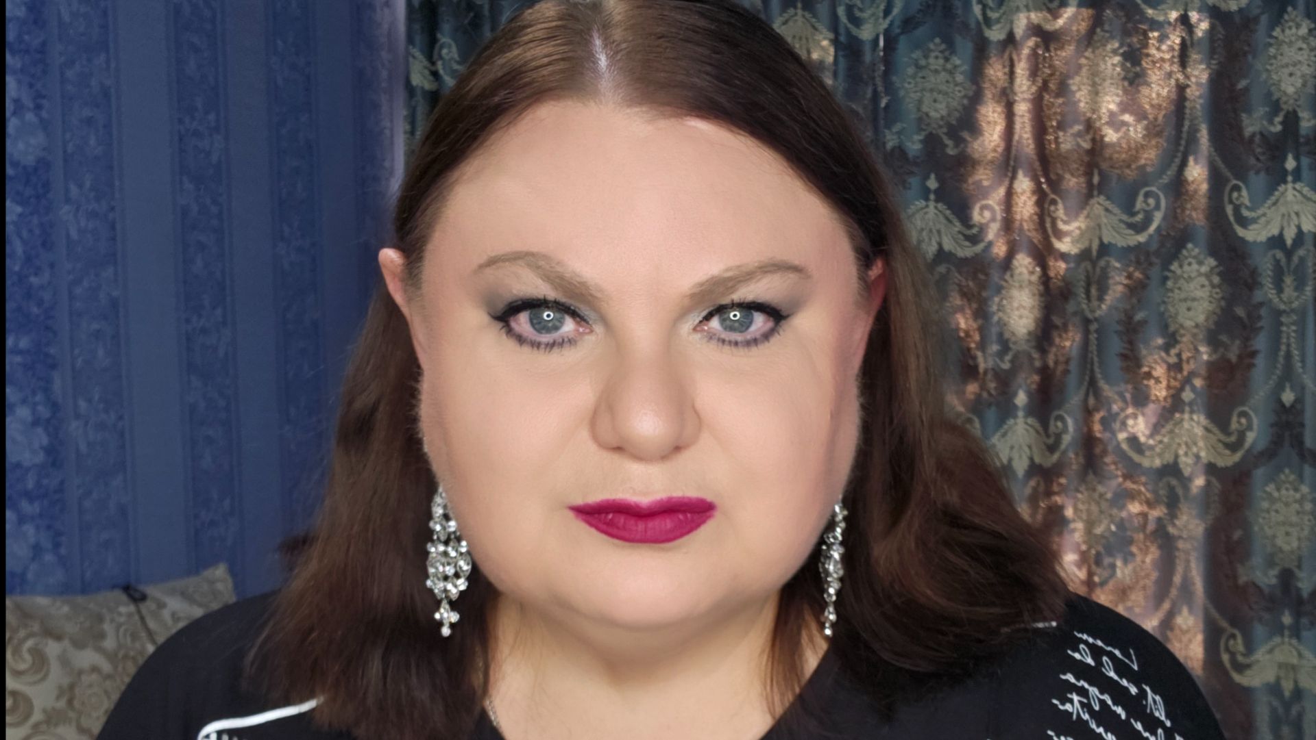 Примерка одежды больших размеров 💃