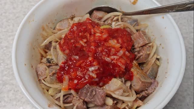 Легендарная СЕЛЕДКА ПО-КОРЕЙСКИ! 🐟🌶️ Улётная закуска из сельди в томатном соусе!
