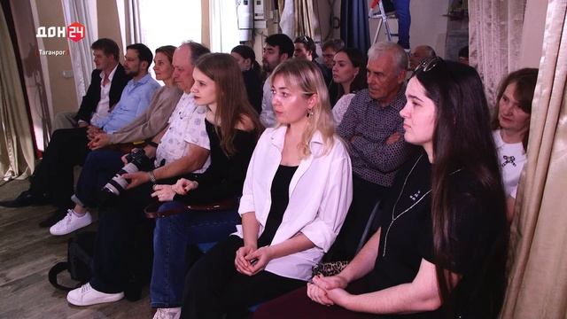 Таганрогскому камерному театру – 30!