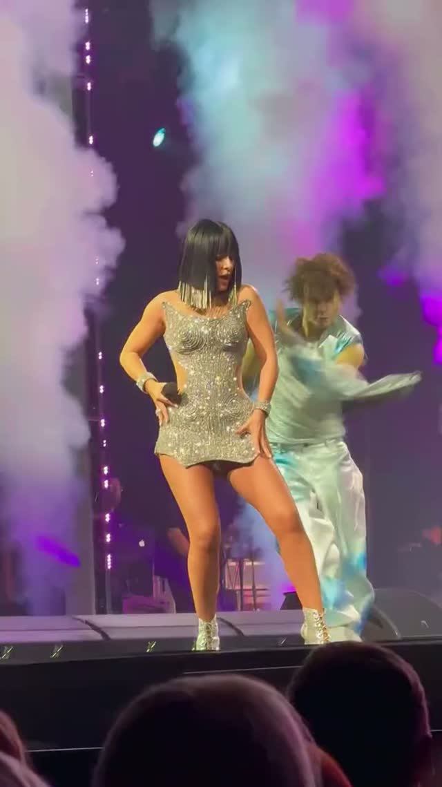 Сторисы 🤩