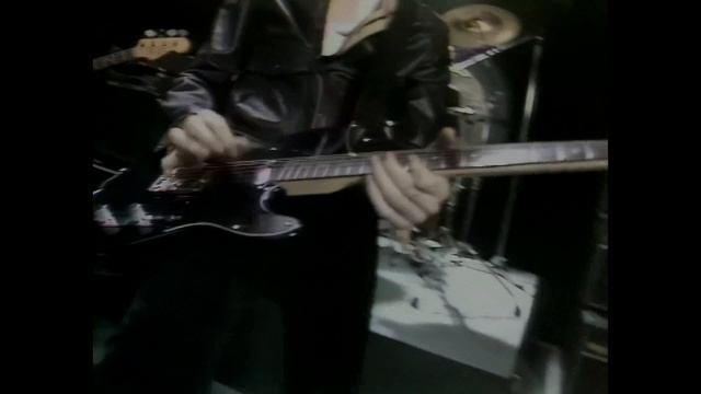 QUEEN__'Crazy Little Thing Called Love' (1979)