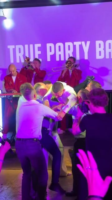 TRUE PARTY BAND  кавер-группа
