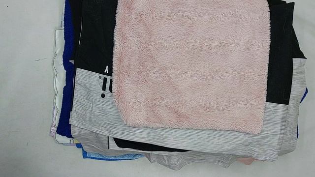 Скатерти, полотенца, ткани секонд оптом 4 пак