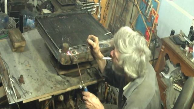 Ремонт патрубка бачка радиатора УАЗ смотреть онлайн