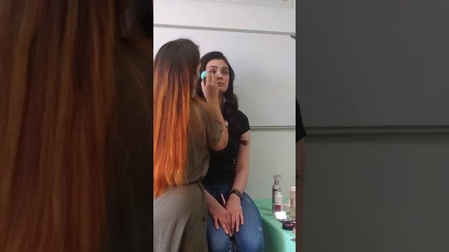 Макияж Алины. Ч 2 Визажист Полякова Е смотреть онлайн