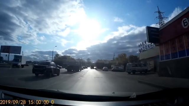 Придурок на хундае Пенза смотреть онлайн