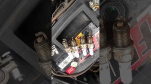 Почему троит двигатель на Опель