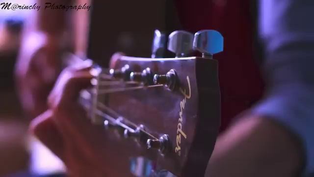 Groovy Fast Acoustic Pop Guitar Backing Track In D Minor смотреть онлайн