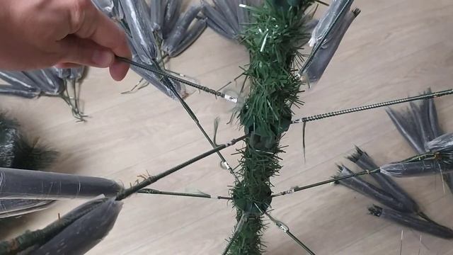 Как собрать искусственную Ёлку смотреть онлайн