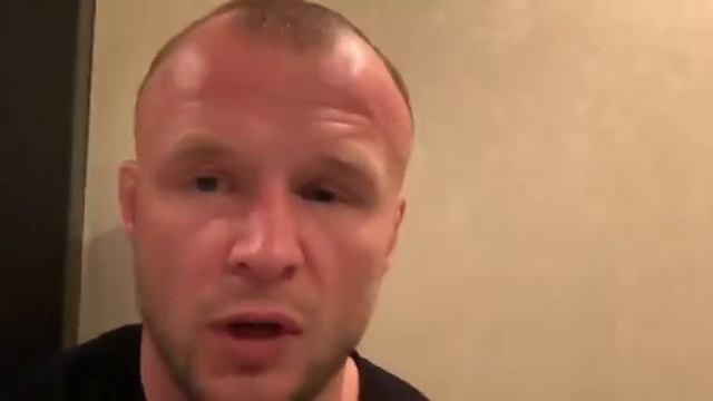 Александр Шлеменко прокомментировал ситуацию, которая произошла с А. Сарнавским на турнире ACA95 смотреть онлайн