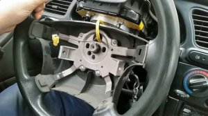Как снять руль на ланосе.