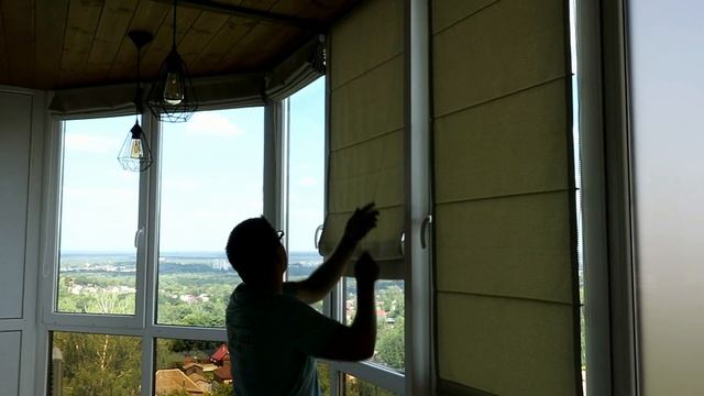 Римские шторы.Шторы или жалюзи на балконе? Профильный карниз для римских штор. смотреть онлайн