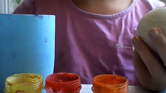Раскрашиваю деревянное яблоко смотреть онлайн
