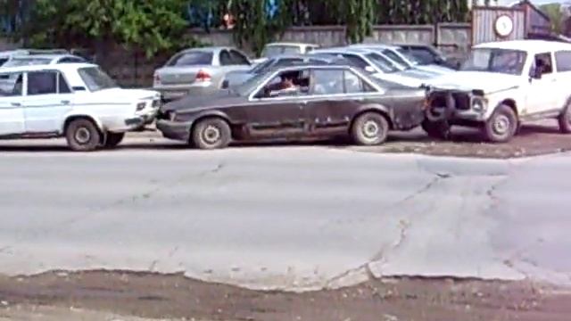 Так перегоняют автохлам.AVI смотреть онлайн