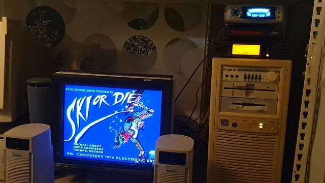 SKI OR DIE DOS GAME INTRO SOUND MIDI смотреть онлайн