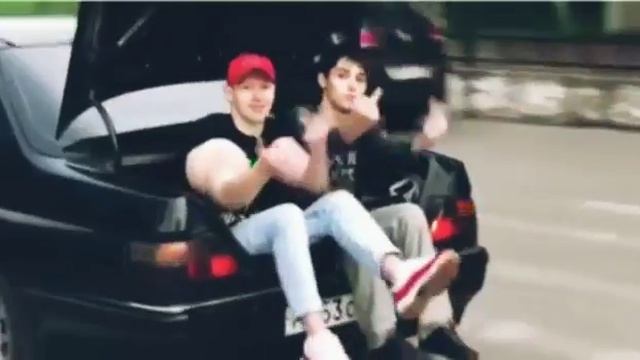Получил крышкой по башка! Кирилл Терешин Руки Базуки Синтольщик из Пятигорска смотреть онлайн