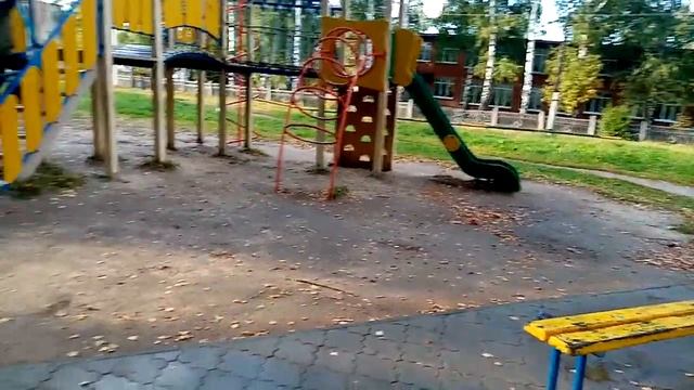 Показываем трюки на самокате-5 первая часть смотреть онлайн