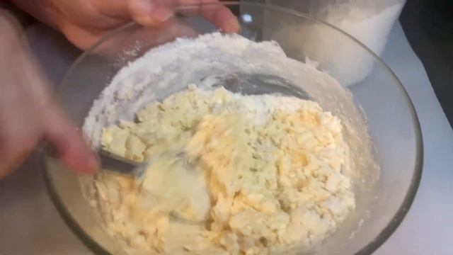 #Сырники ПЫШНЫЕ и БЫСТРЫЕ из творога 200 г муки на сковороде смотреть онлайн