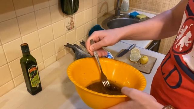 Рыба ДОРАДО. Очень ВКУСНЫЙ рецепт. Приготовим как в духовке (в фольге), так и на сковороде гриль. смотреть онлайн