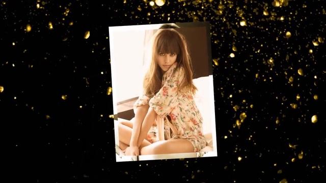 Джессика Альба Jessica Alba в фотосессии для журнала Elle март 2009 смотреть онлайн
