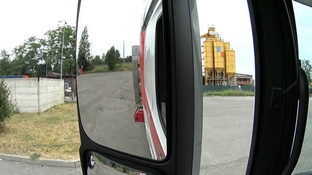 Как научиться толкать фуру назад, ЧТОБЫ НЕ ВИЛЯТЬ КАБИНОЙ!? смотреть онлайн