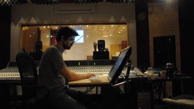 mutiny on the bounty studio diary 1 смотреть онлайн