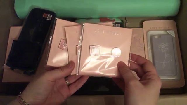 #ENDviolence, kpop albums, MIC drop + cards unboxing смотреть онлайн